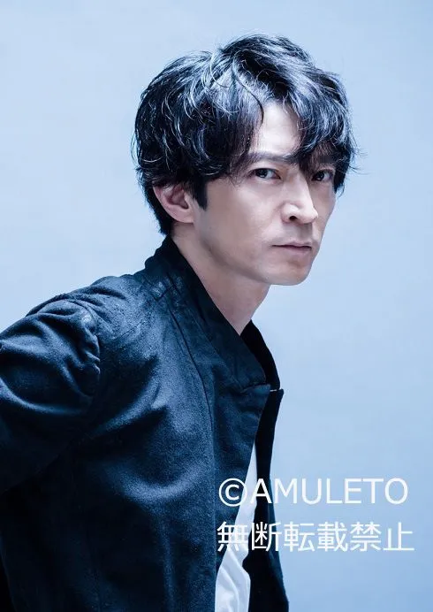 津田健次郎の髪型はパーマ？天パ（天然パーマ）？