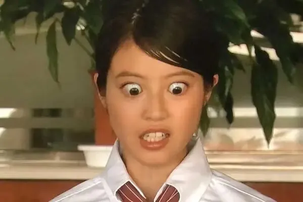 今田美桜がバセドウ病と疑われる理由：その「目」