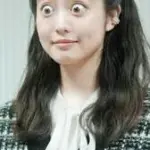 今田美桜のバセドウ病説を検証！目が大きい本当の理由とは？アイキャッチ