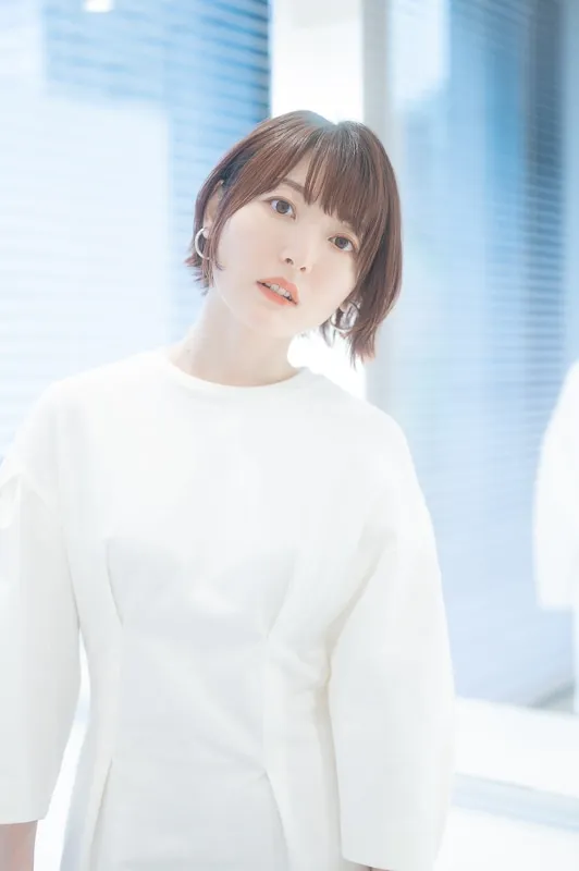 花澤香菜のボブの秘密。オーダー方法から最新パーマまで解説アイキャッチ