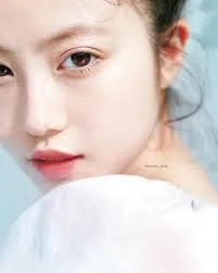 今田美桜さんの二重は天然？整形？昔の写真で比較